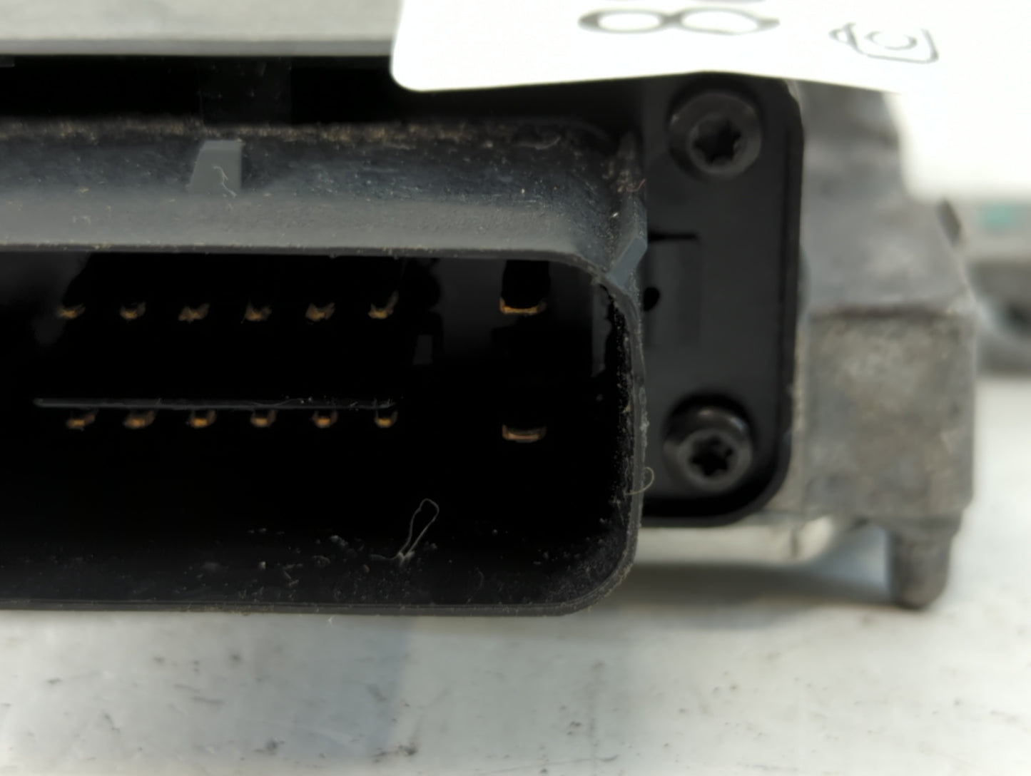 2013-2016 Chevrolet Malibu Pressure Sensor Control Module 22909204 - Oemusedautoparts1.com