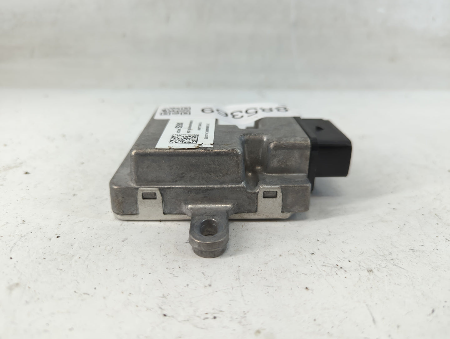 2013-2016 Chevrolet Malibu Pressure Sensor Control Module 22909204 - Oemusedautoparts1.com