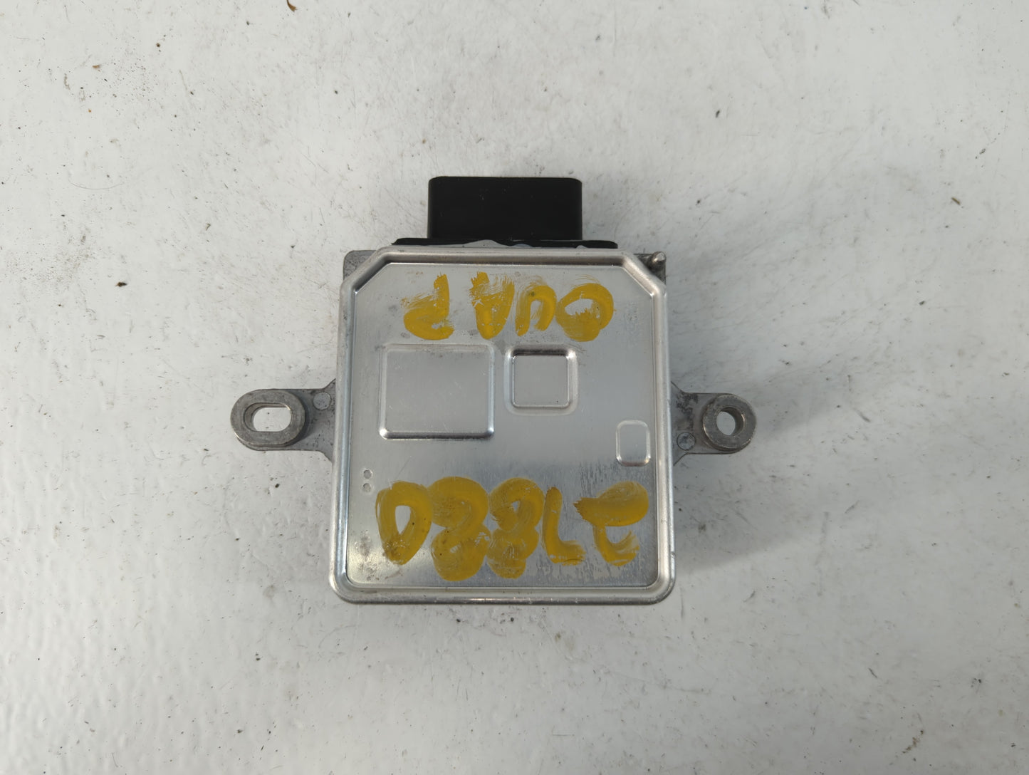 2013-2016 Chevrolet Malibu Pressure Sensor Control Module 22909204 - Oemusedautoparts1.com