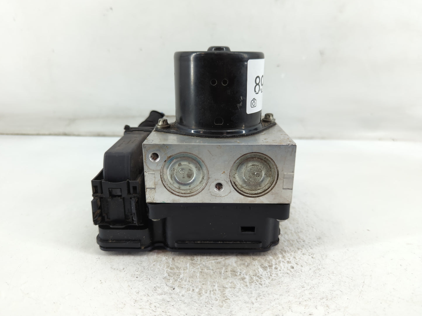 2013-2016 Chevrolet Malibu ABS Pump Control Module Replacement P/N:22971448 Fits Fits 2012 2013 2014 2015 2016 OEM Used Auto