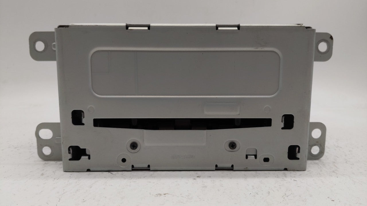 2013 Chevrolet Malibu Radio AM FM Cd Player Receiver Replacement P/N:22880998 22923802 Fits OEM Used Auto Parts - Oemusedaut