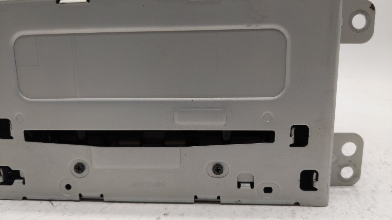 2013 Chevrolet Malibu Radio AM FM Cd Player Receiver Replacement P/N:22880998 22923802 Fits OEM Used Auto Parts - Oemusedaut