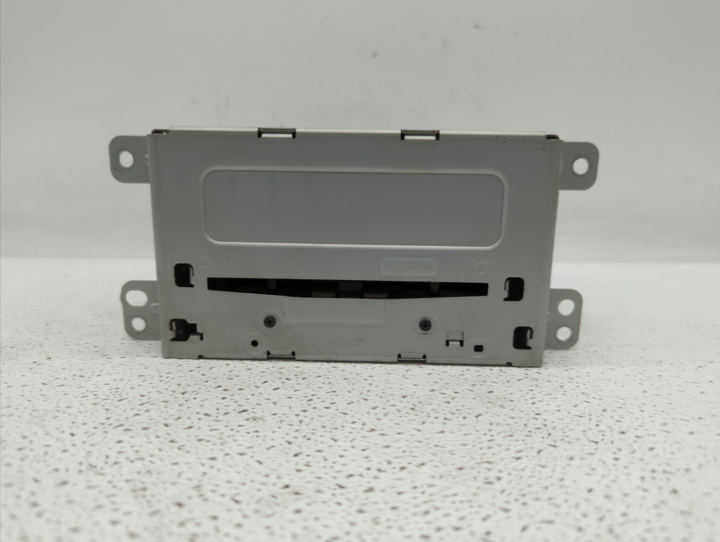 2013-2013 Chevrolet Malibu Am Fm Cd Player Radio Receiver - Oemusedautoparts1.com
