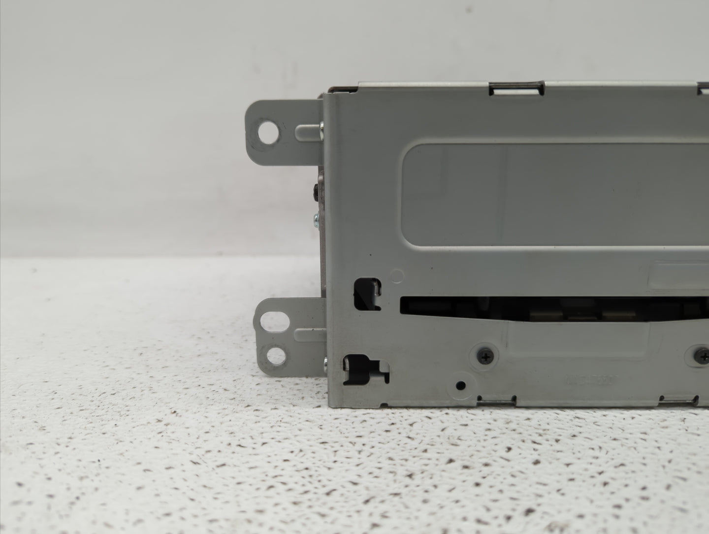 2013-2013 Chevrolet Malibu Am Fm Cd Player Radio Receiver - Oemusedautoparts1.com