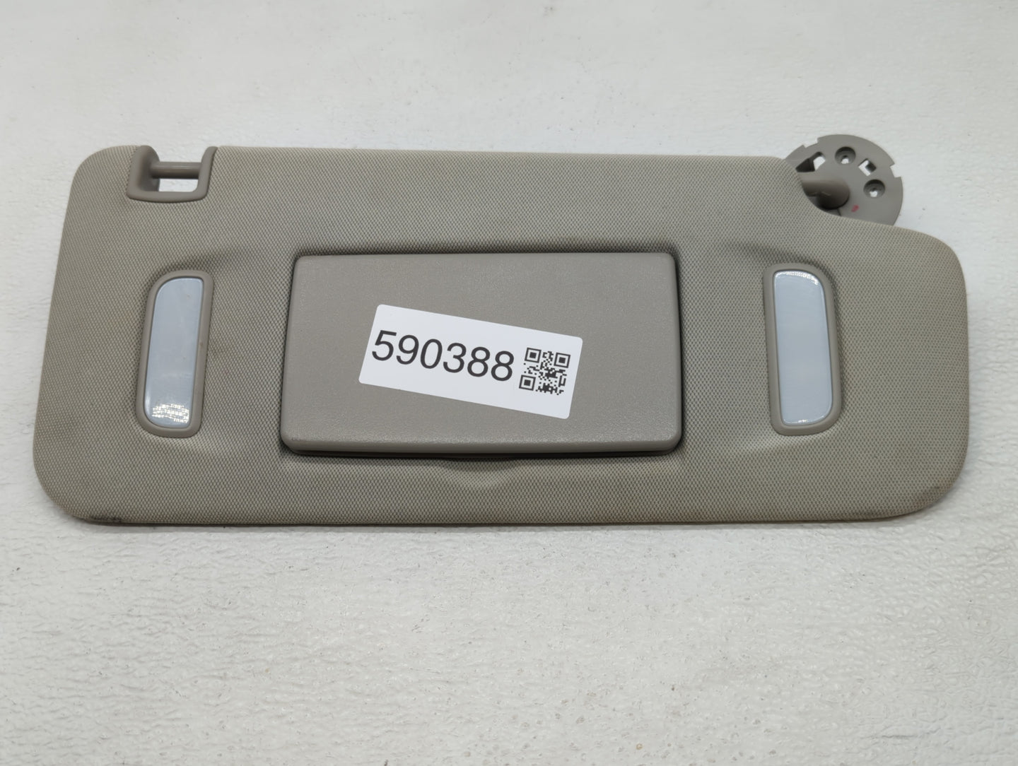 2012-2014 Chevrolet Orlando Sun Visor Shade Replacement Passenger Right Mirror Fits Fits 2012 2013 2014 OEM Used Auto Parts 