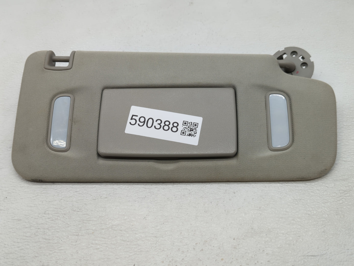 2012-2014 Chevrolet Orlando Sun Visor Shade Replacement Passenger Right Mirror Fits Fits 2012 2013 2014 OEM Used Auto Parts 