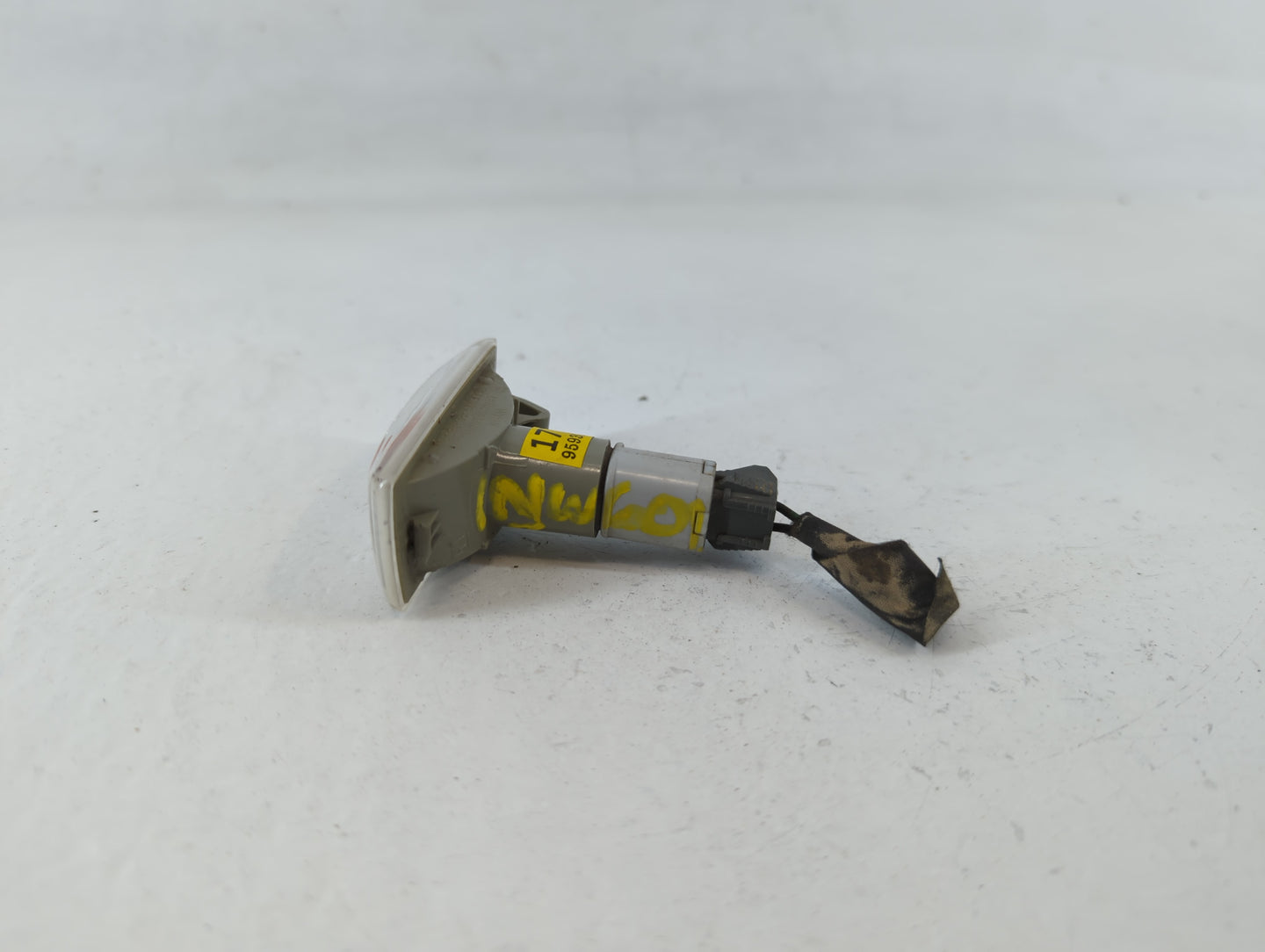 2012-2013 Chevrolet Orlando Driver Left Oem Front Light Lamp - Oemusedautoparts1.com