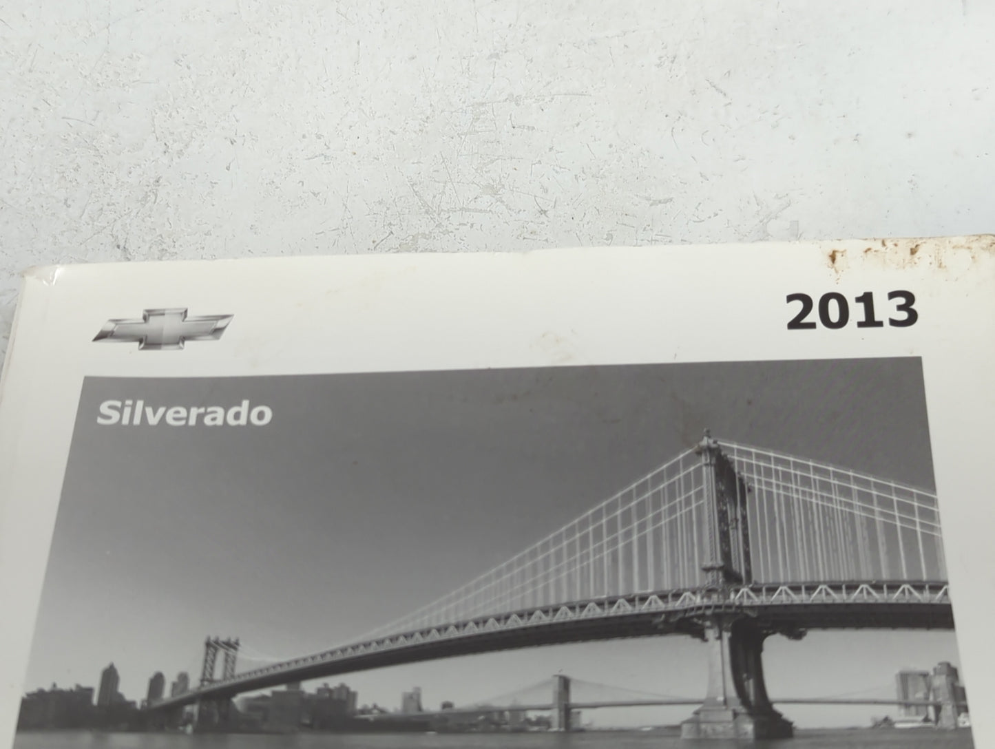 2013 Chevrolet Silverado Owners Manual Book Guide P/N:22974446 OEM Used Auto Parts - Oemusedautoparts1.com