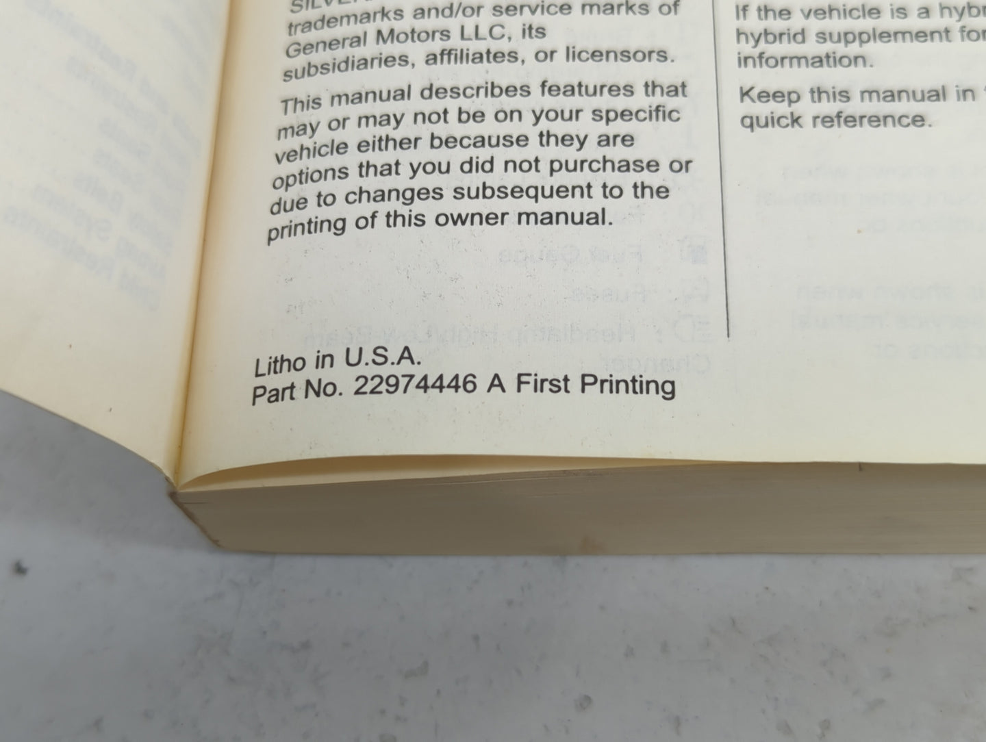 2013 Chevrolet Silverado Owners Manual Book Guide P/N:22974446 OEM Used Auto Parts - Oemusedautoparts1.com