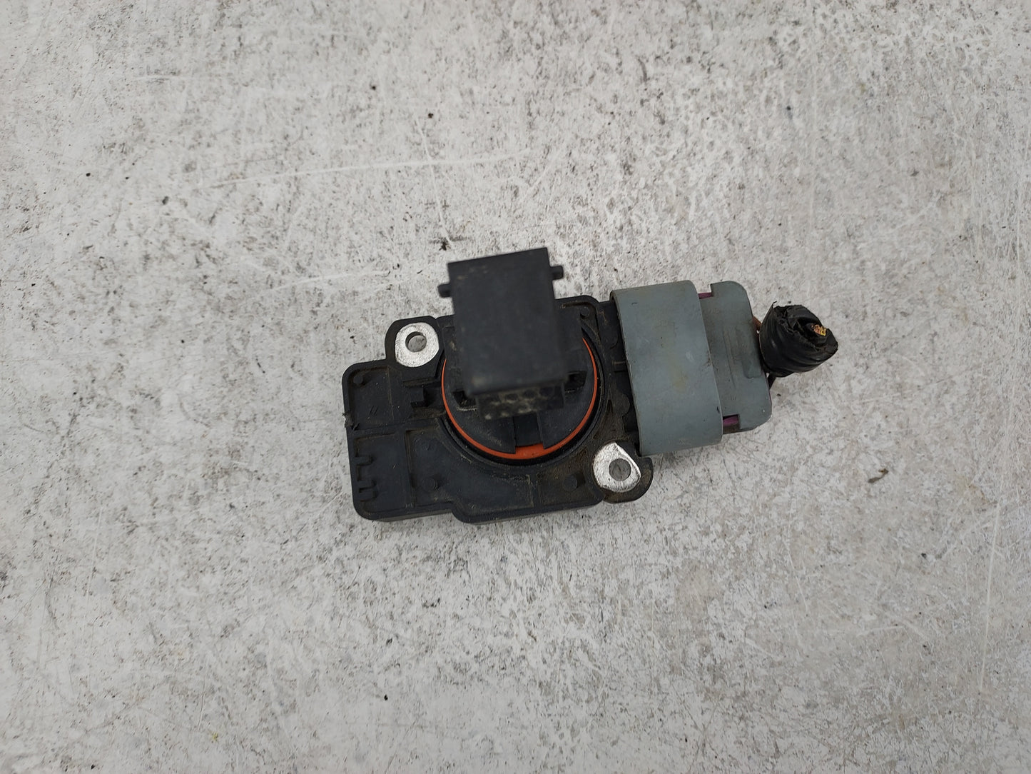 Chevrolet Silverado Mass Air Flow Meter Maf 1486092 - Oemusedautoparts1.com