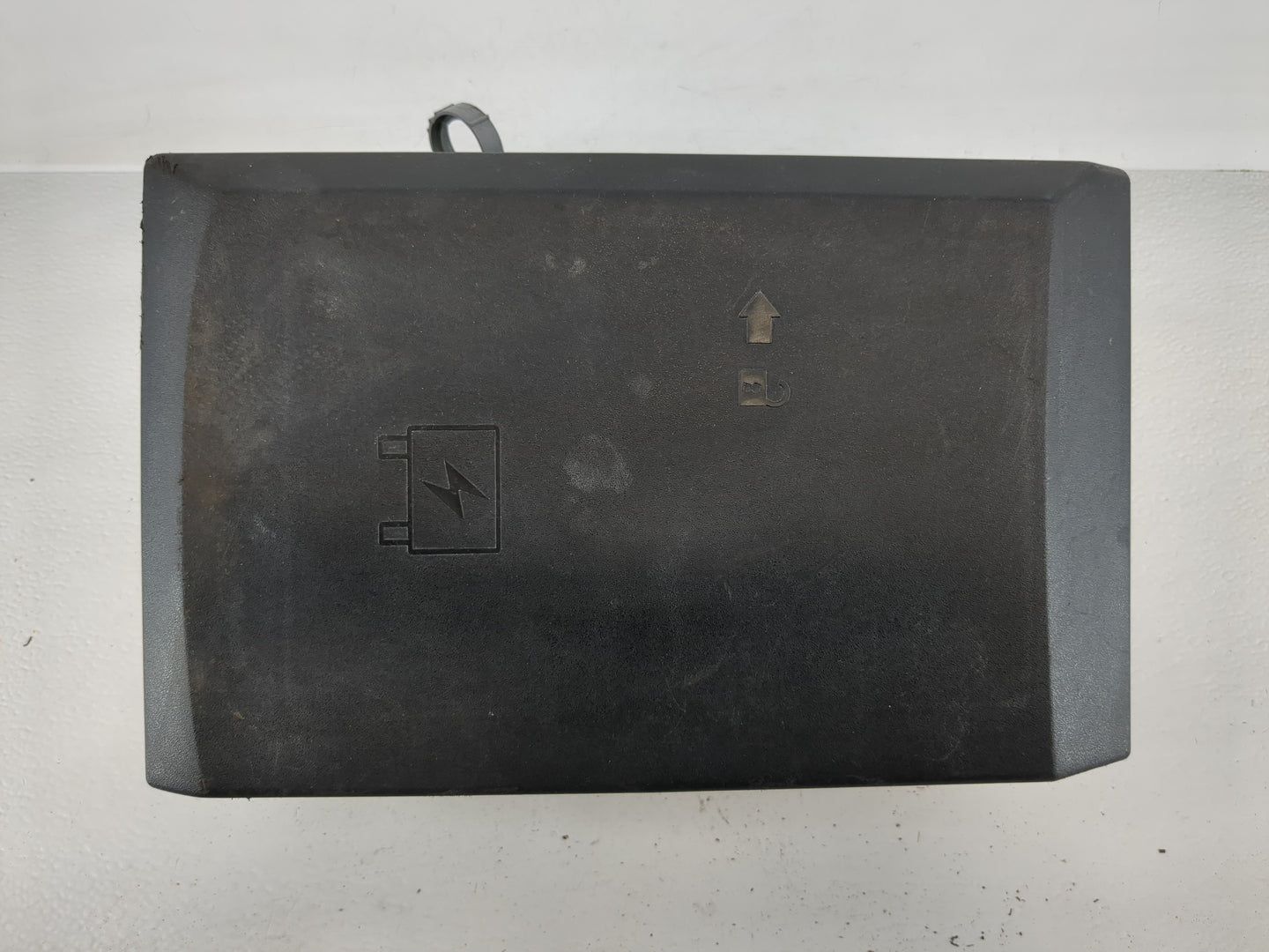 2010-2013 Chevrolet Silverado 1500 Fusebox Fuse Box Panel Relay Module P/N:20978812 Fits Fits 2010 2011 2012 2013 OEM Used A