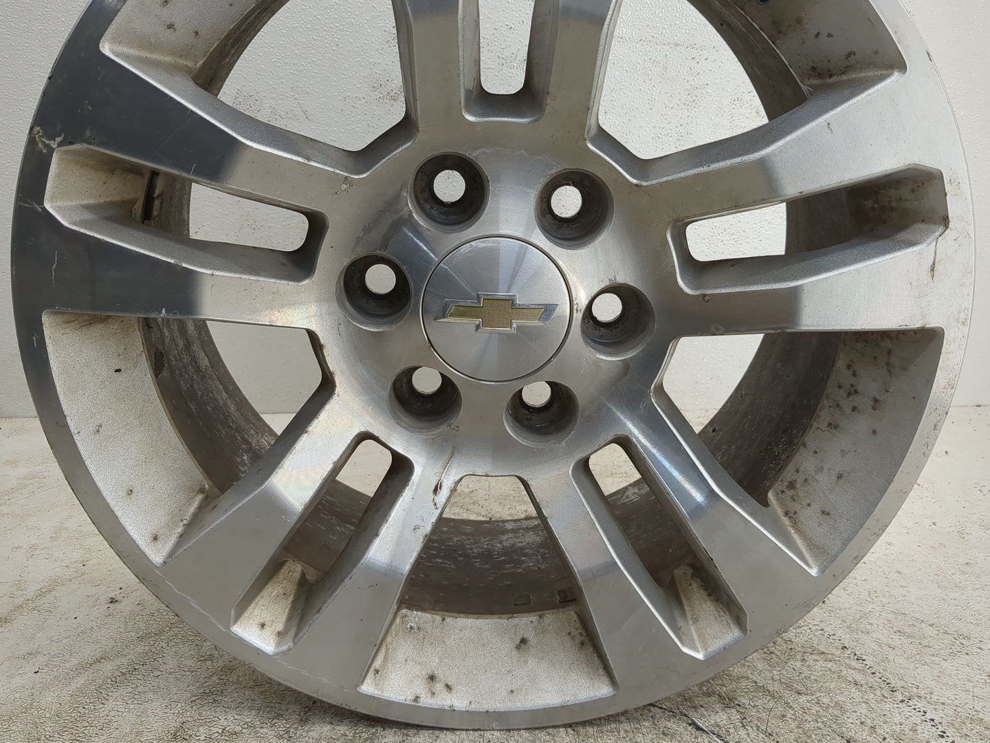 2014-2019 Chevrolet Silverado 1500 Oem Wheel Rim - Oemusedautoparts1.com