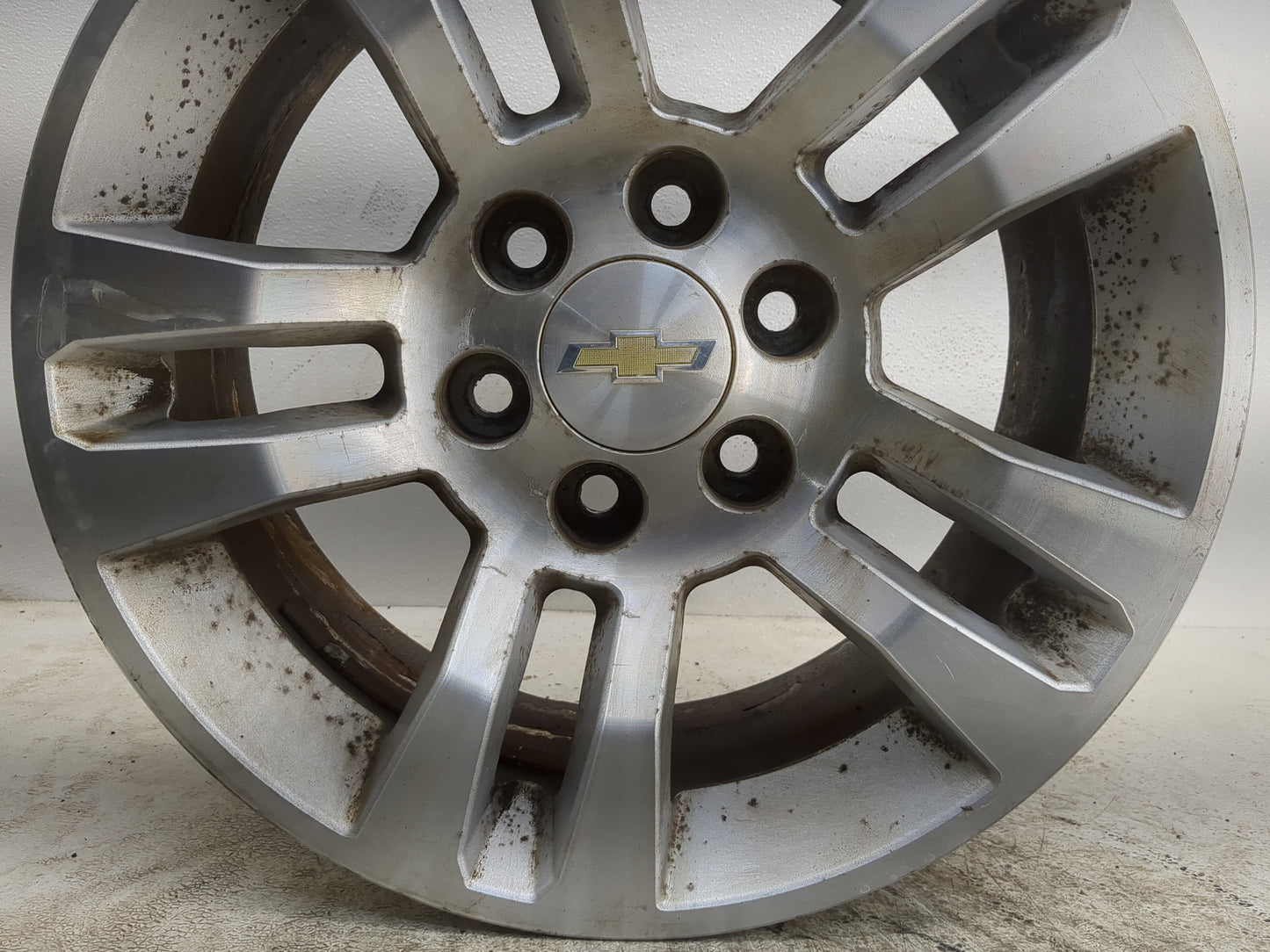 2014-2019 Chevrolet Silverado 1500 Oem Wheel Rim - Oemusedautoparts1.com