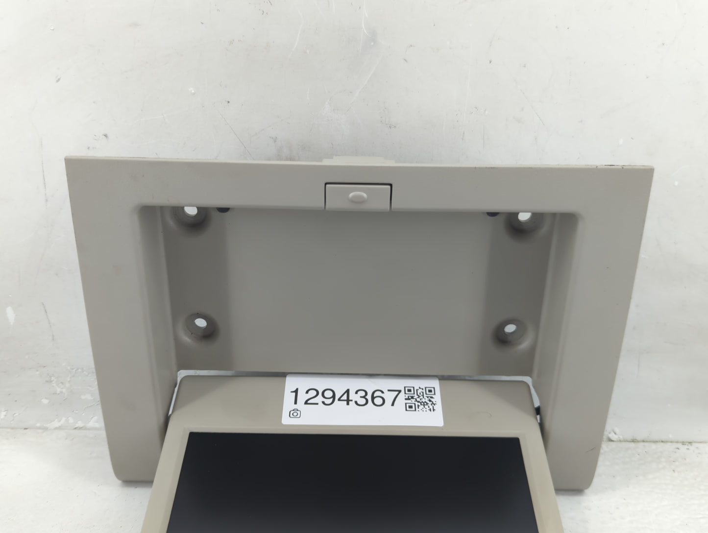 2007-2013 Chevrolet Silverado 1500 Information Display Screen - Oemusedautoparts1.com