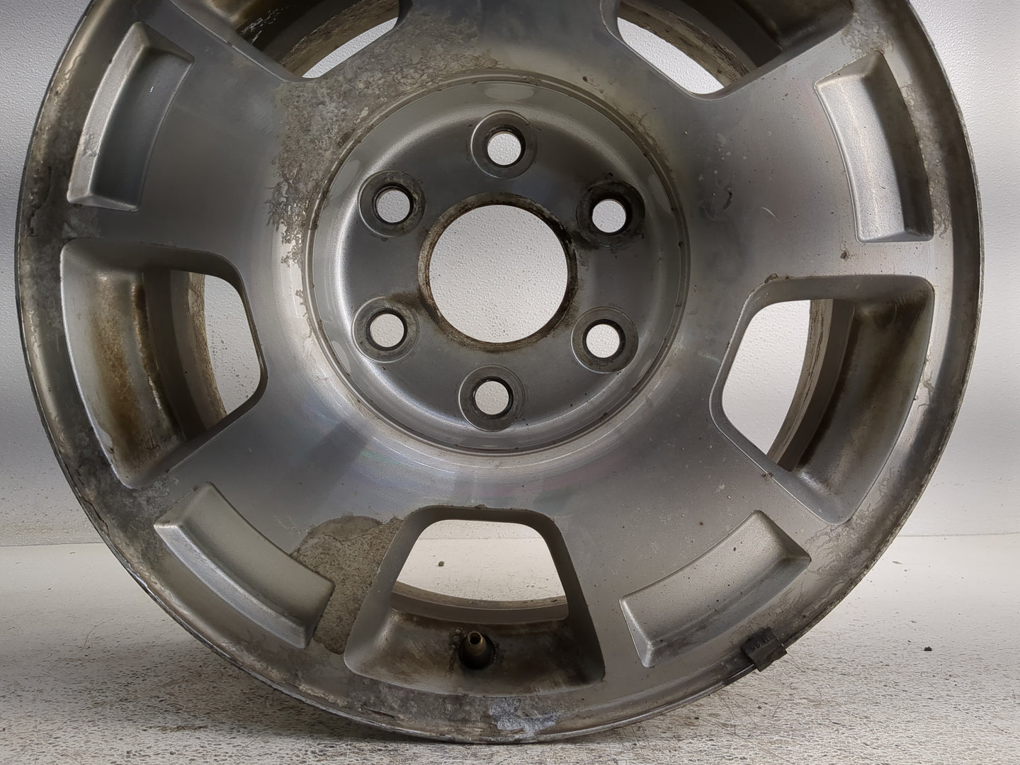 2007-2013 Chevrolet Silverado 1500 Oem Wheel Rim 1303081 - Oemusedautoparts1.com