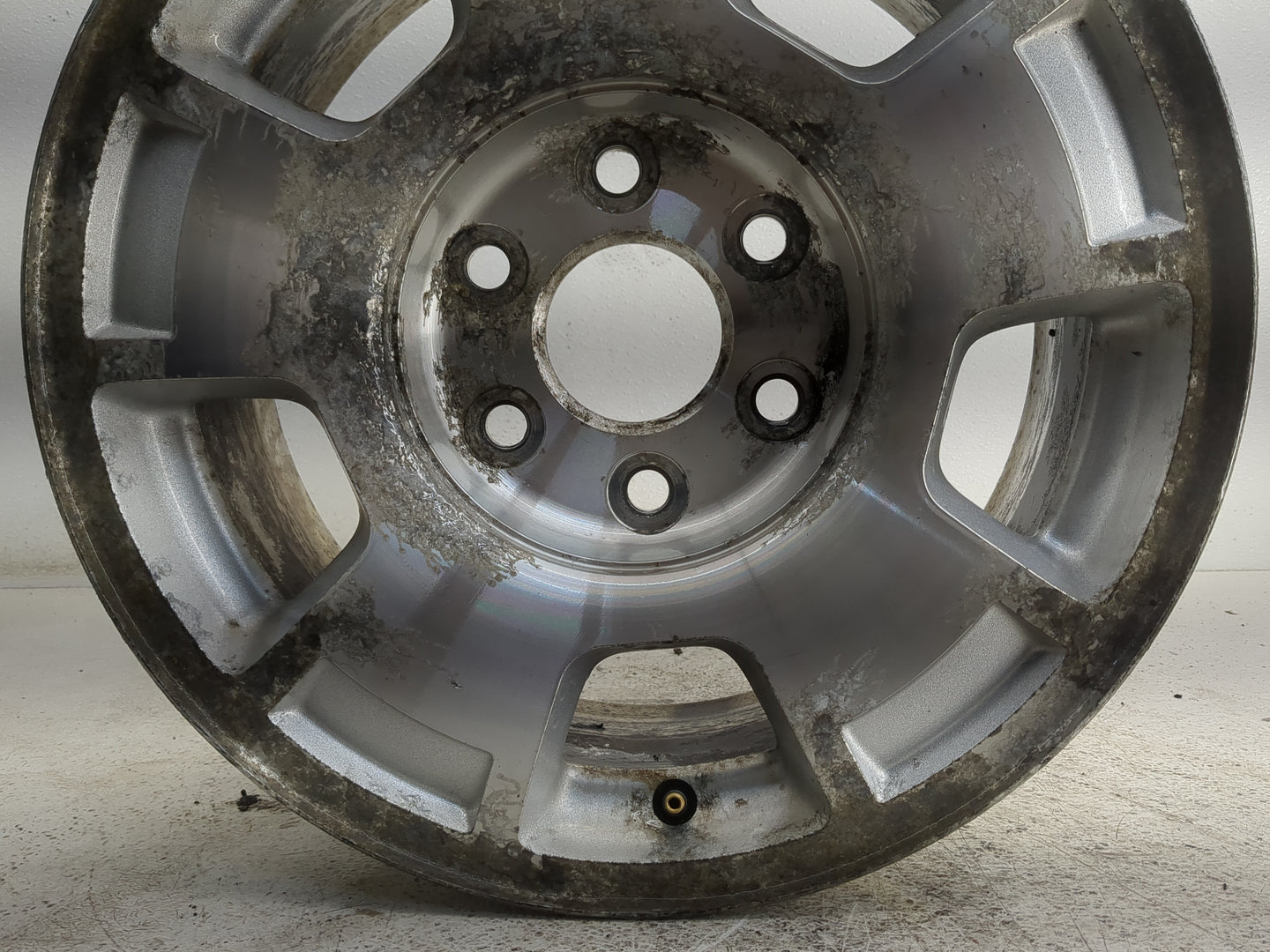 2007-2013 Chevrolet Silverado 1500 Oem Wheel Rim 1303083 - Oemusedautoparts1.com