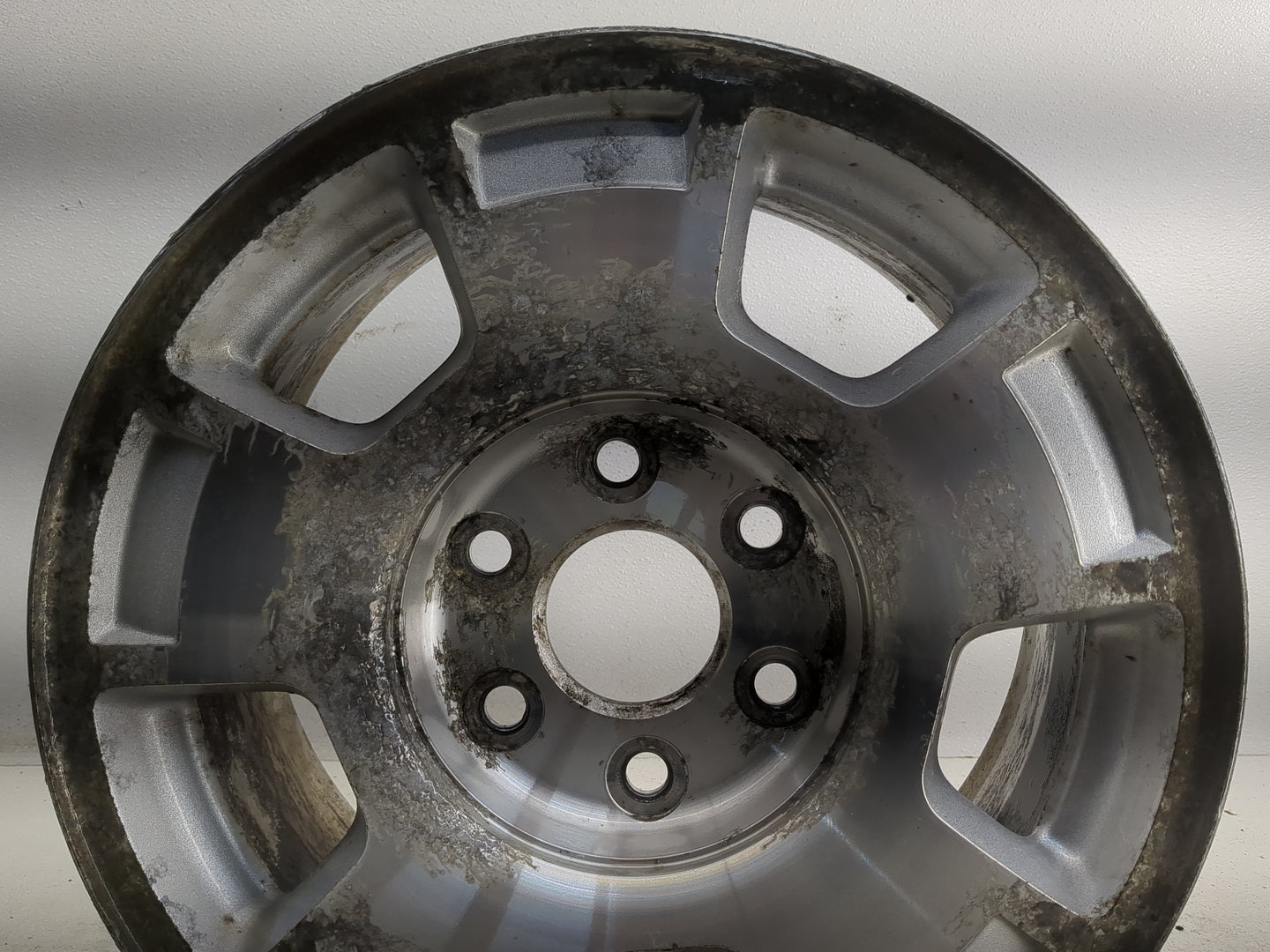 2007-2013 Chevrolet Silverado 1500 Oem Wheel Rim 1303083 - Oemusedautoparts1.com