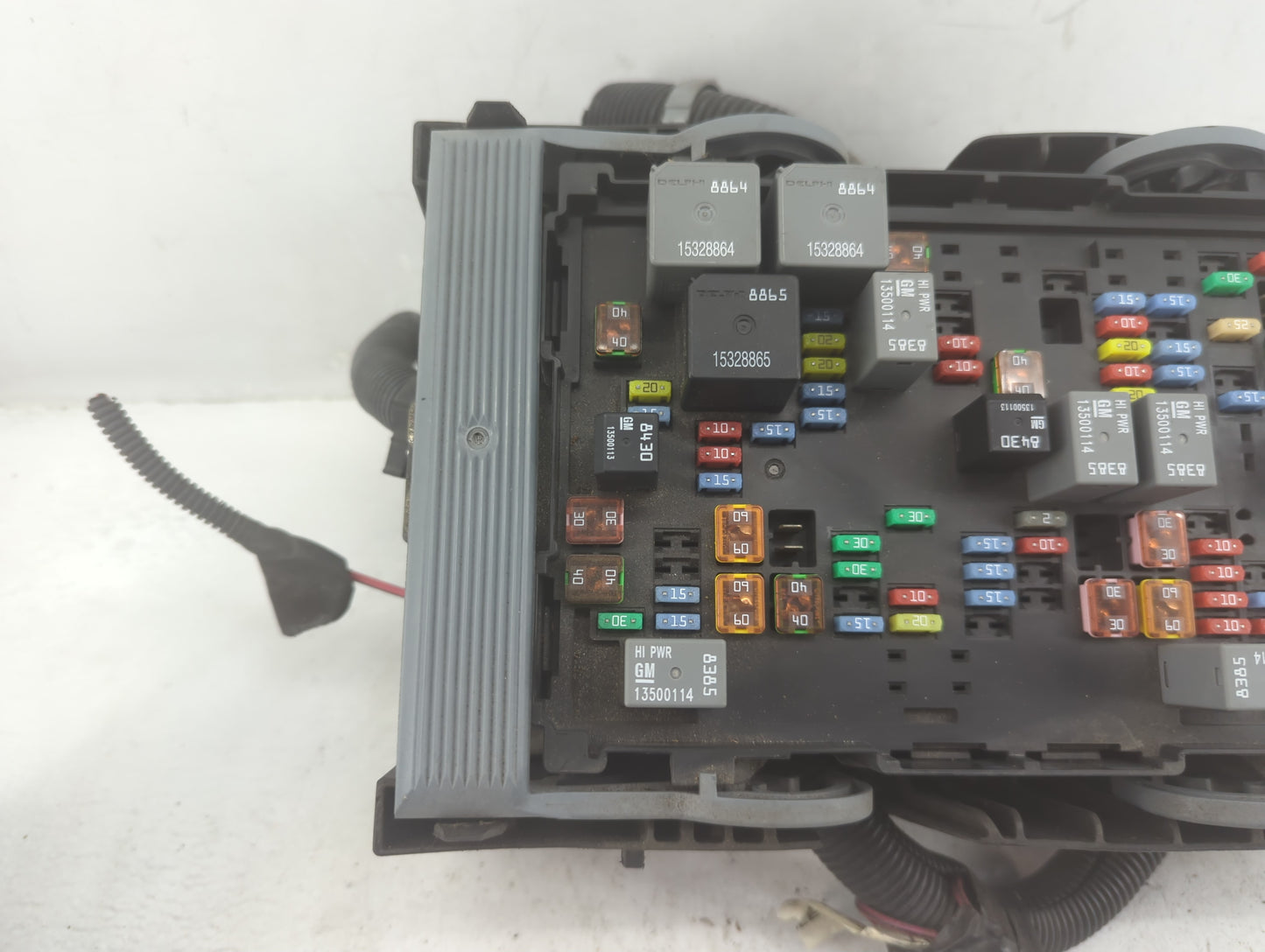 2010-2013 Chevrolet Silverado 1500 Fusebox Fuse Box Panel Relay Module P/N:22798215 N1 Fits Fits 2010 2011 2012 2013 OEM Use