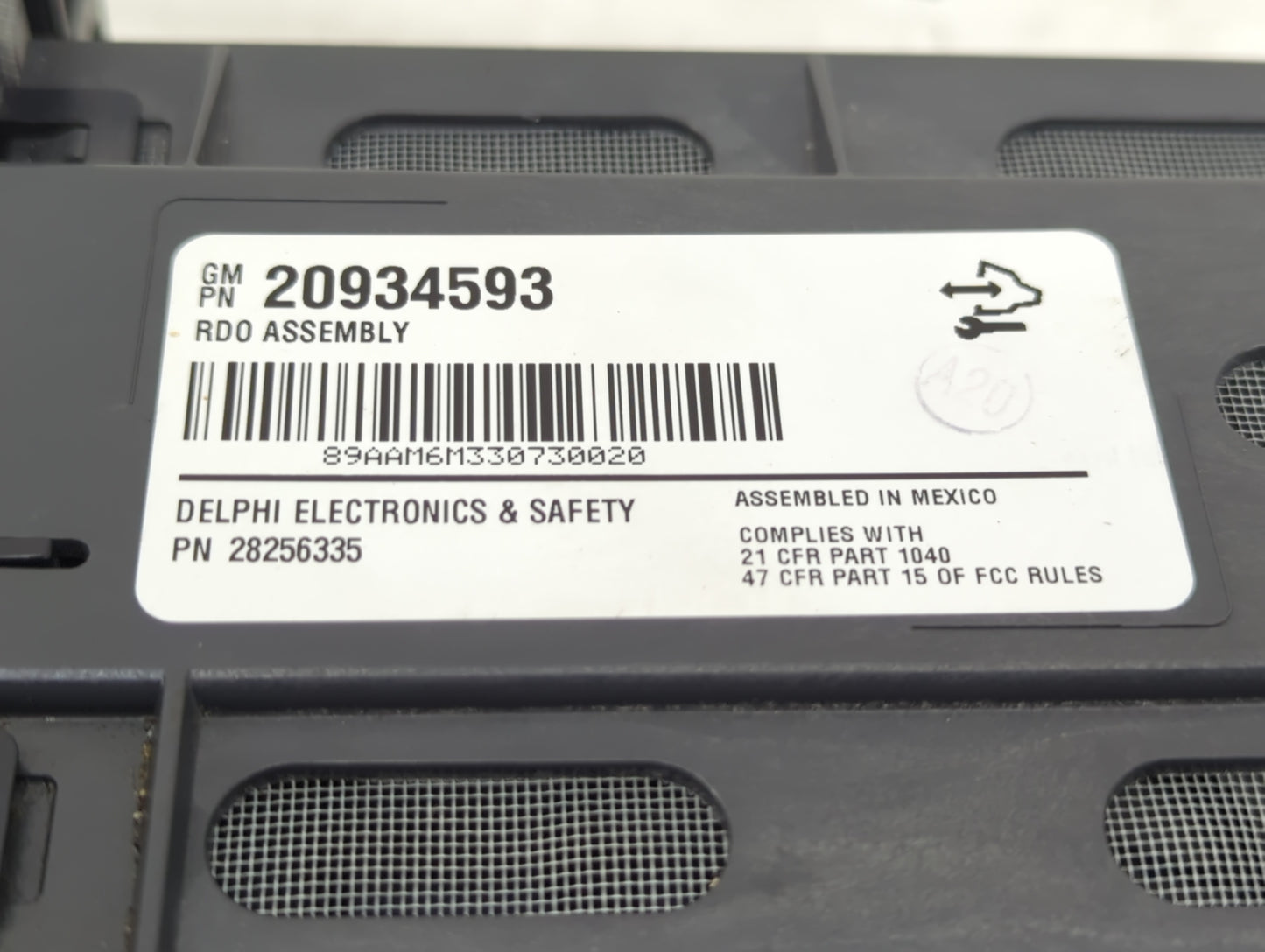 2010-2013 Chevrolet Silverado 1500 Radio AM FM Cd Player Receiver Replacement P/N:28256335 20934593 Fits OEM Used Auto Parts