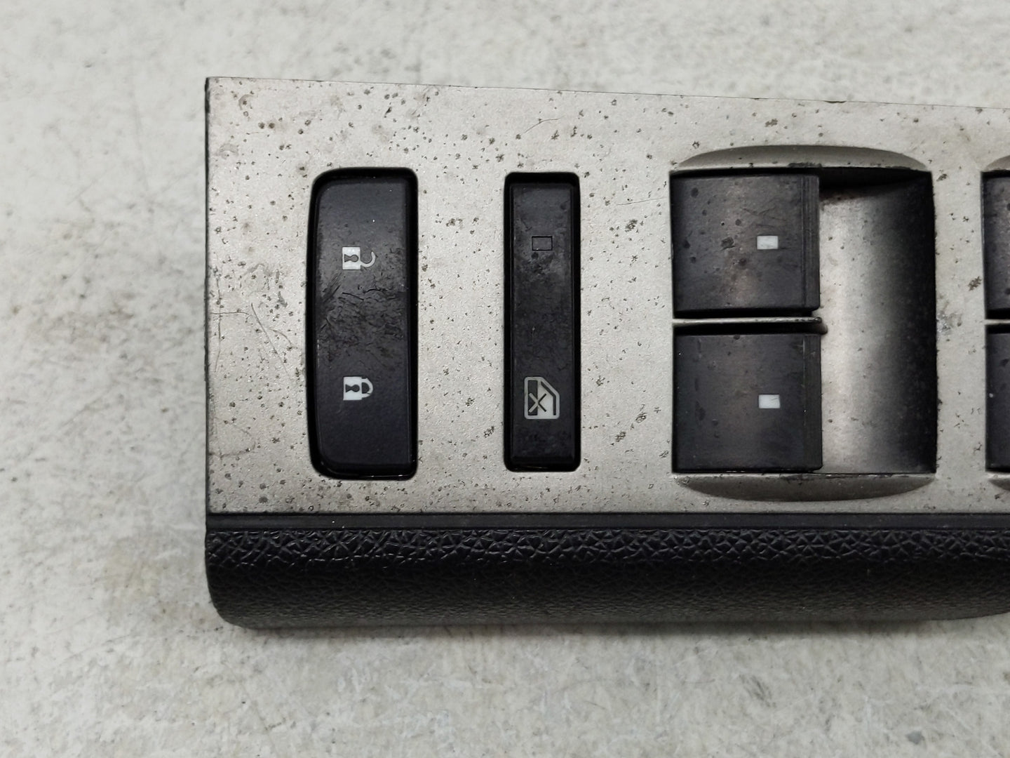 2013 Chevrolet Silverado 1500 Master Power Window Switch Replacement Driver Side Left P/N:20922511 Fits OEM Used Auto Parts 