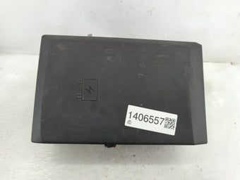 compare product 2010-2013 Chevrolet Silverado 1500 Fusebox Fuse Box Panel Relay Module P/N:22798215-N1 Fits Fits 2010 2011 2012 2013 2014 OEM Used Auto Parts