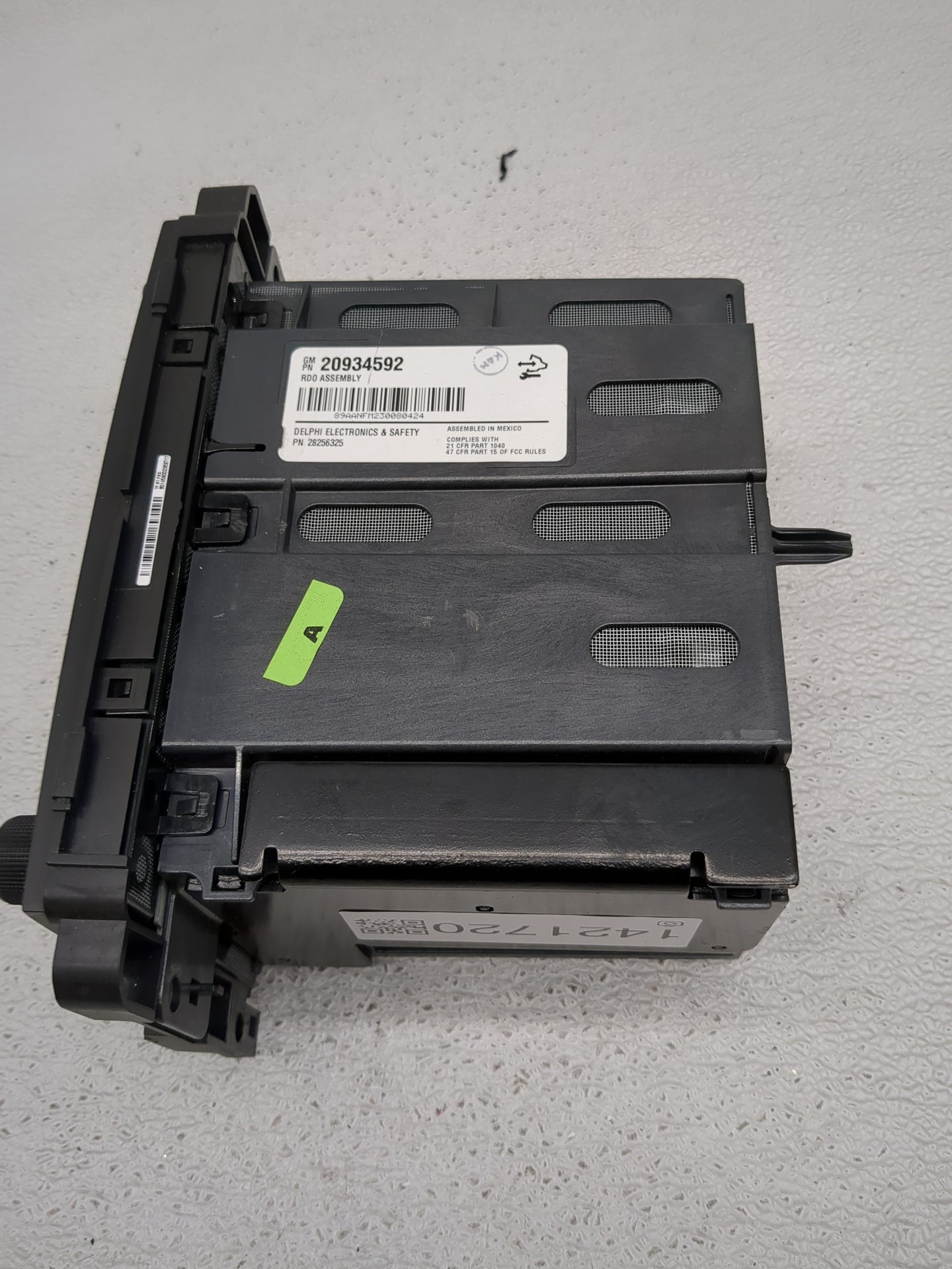 2007-2013 Chevrolet Silverado 1500 Radio AM FM Cd Player Receiver Replacement P/N:20934592 Fits OEM Used Auto Parts - Oemuse
