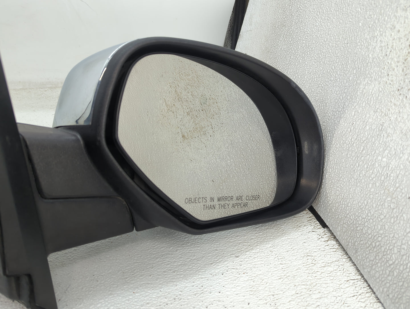 2009-2013 Chevrolet Silverado 1500 Passenger Side View Mirror - Right Door Mirror OEM Used - Oemusedautoparts1.com