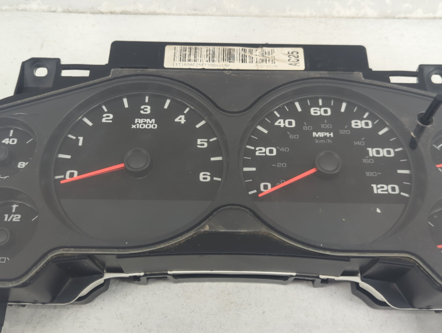 2009-2013 Chevrolet Silverado 1500 Instrument Cluster Speedometer Gauges P/N:6031615 330570013003 Fits OEM Used Auto Parts -