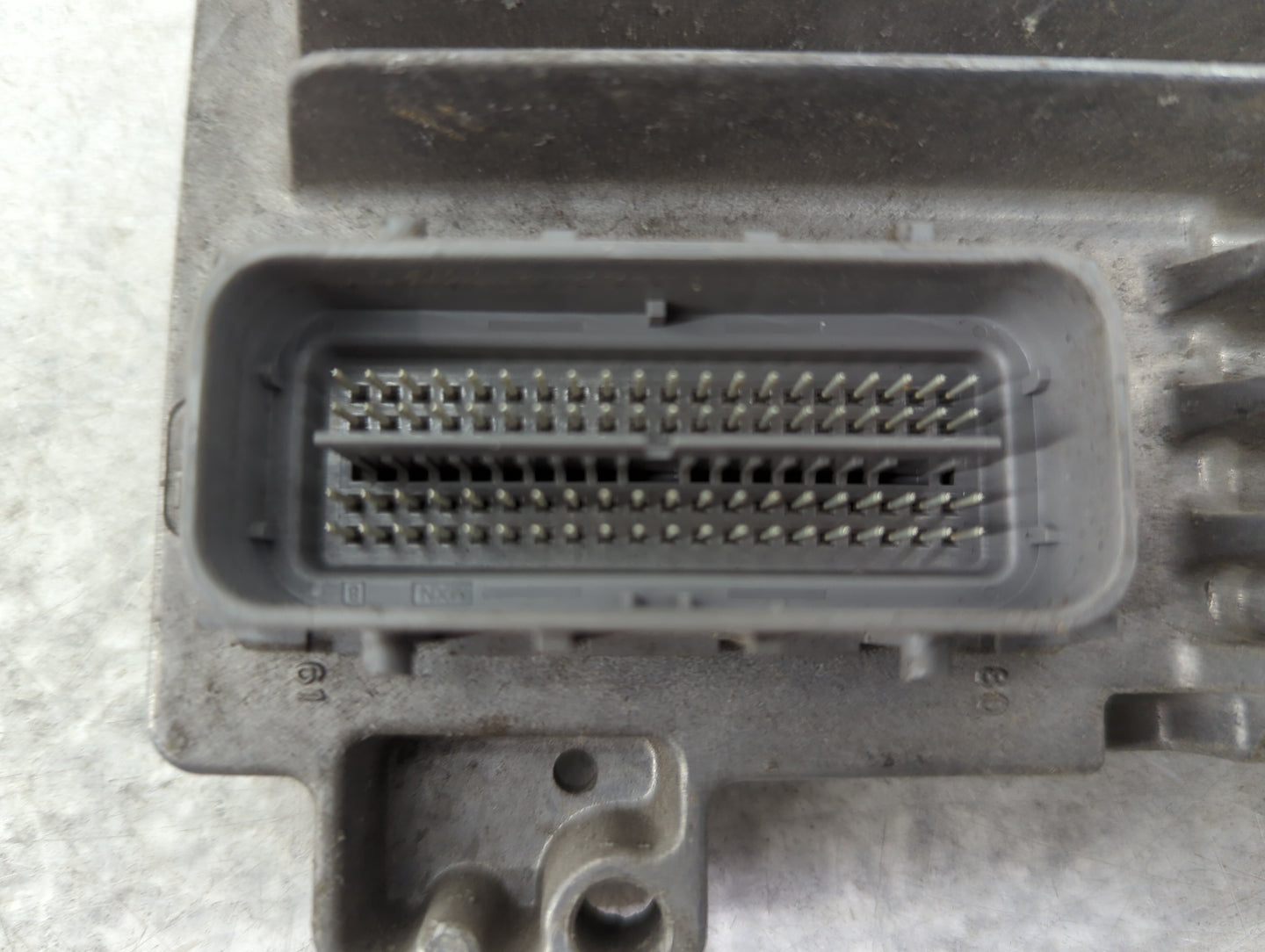 2010-2013 Chevrolet Silverado 1500 PCM Engine Control Computer ECU ECM PCU OEM P/N:12653784 12633238 Fits OEM Used Auto Part