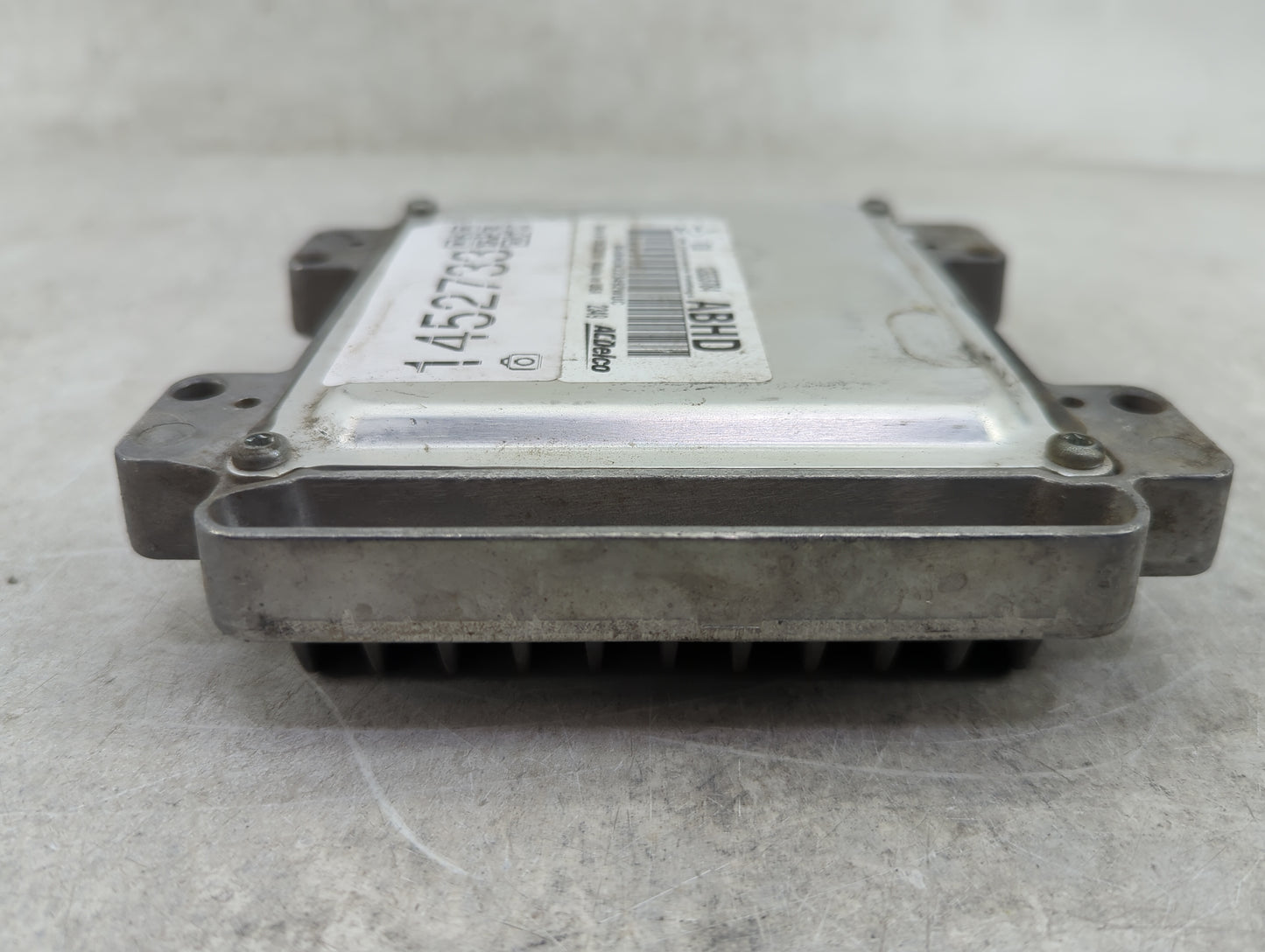 2010-2013 Chevrolet Silverado 1500 PCM Engine Control Computer ECU ECM PCU OEM P/N:12653784 12633238 Fits OEM Used Auto Part