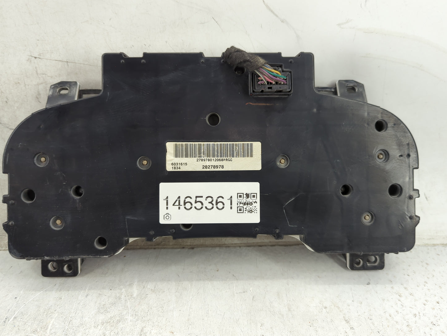 2008-2013 Chevrolet Silverado 1500 Instrument Cluster Speedometer Gauges P/N:20958763 28278978 Miles: Fits OEM Used Auto Par