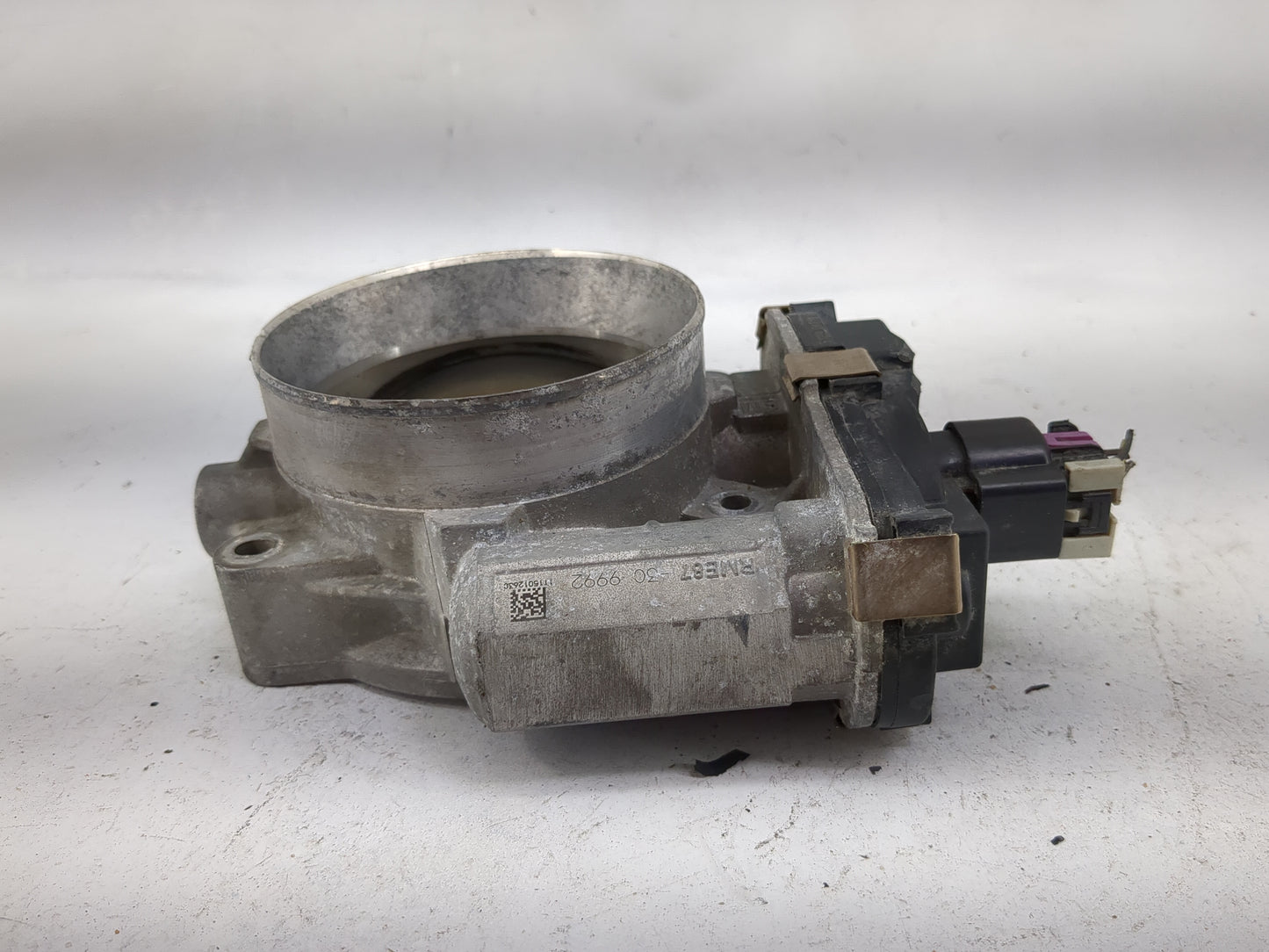 2009-2013 Chevrolet Silverado 1500 Throttle Body P/N:RME87-3C 9992 Fits Fits 2009 2010 2011 2012 2013 2014 2015 OEM Used Aut