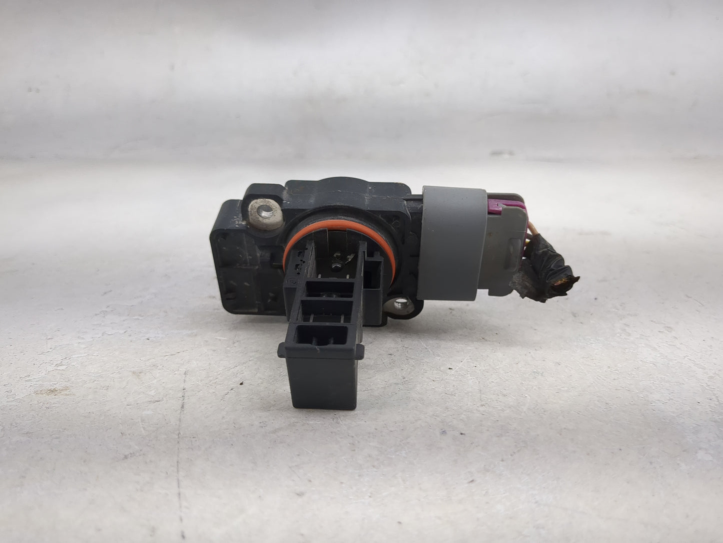 2009-2013 Chevrolet Silverado 1500 Mass Air Flow Meter Maf 1486223 - Oemusedautoparts1.com