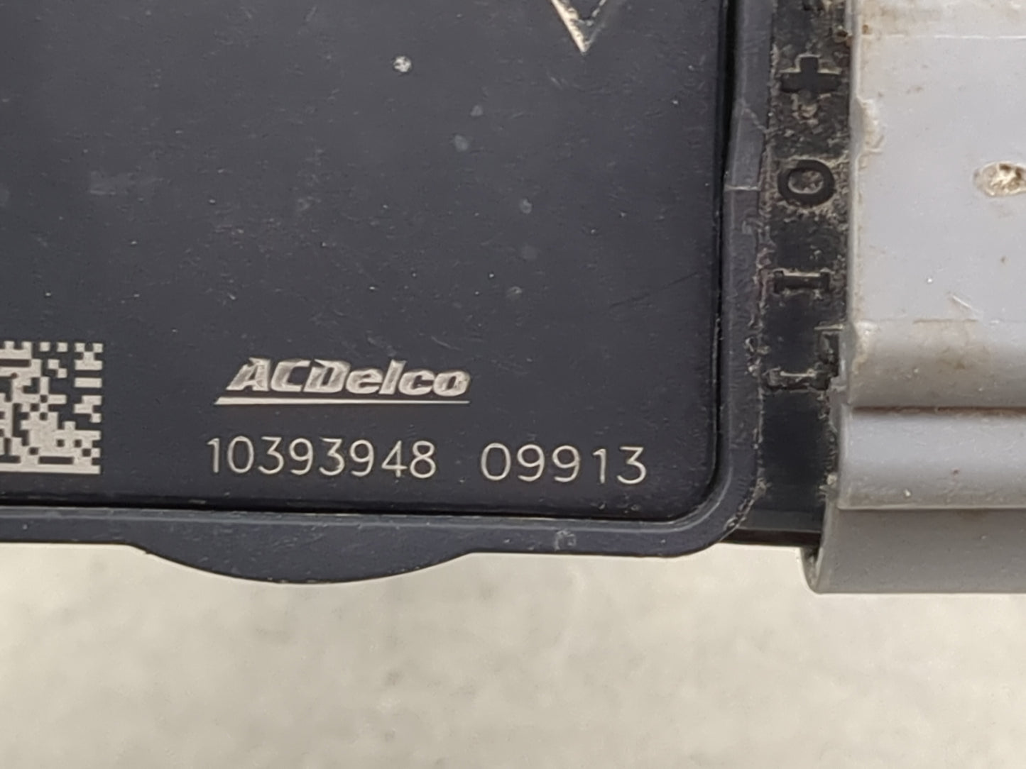 2009-2013 Chevrolet Silverado 1500 Mass Air Flow Meter Maf 1486223 - Oemusedautoparts1.com