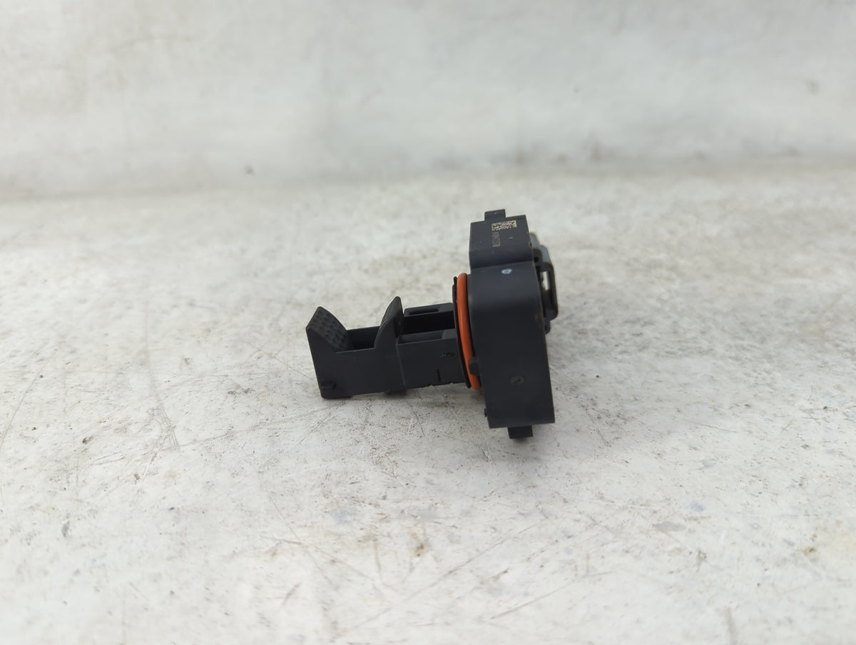 2009-2013 Chevrolet Silverado 1500 Mass Air Flow Meter Maf Sensor 1489864 - Oemusedautoparts1.com