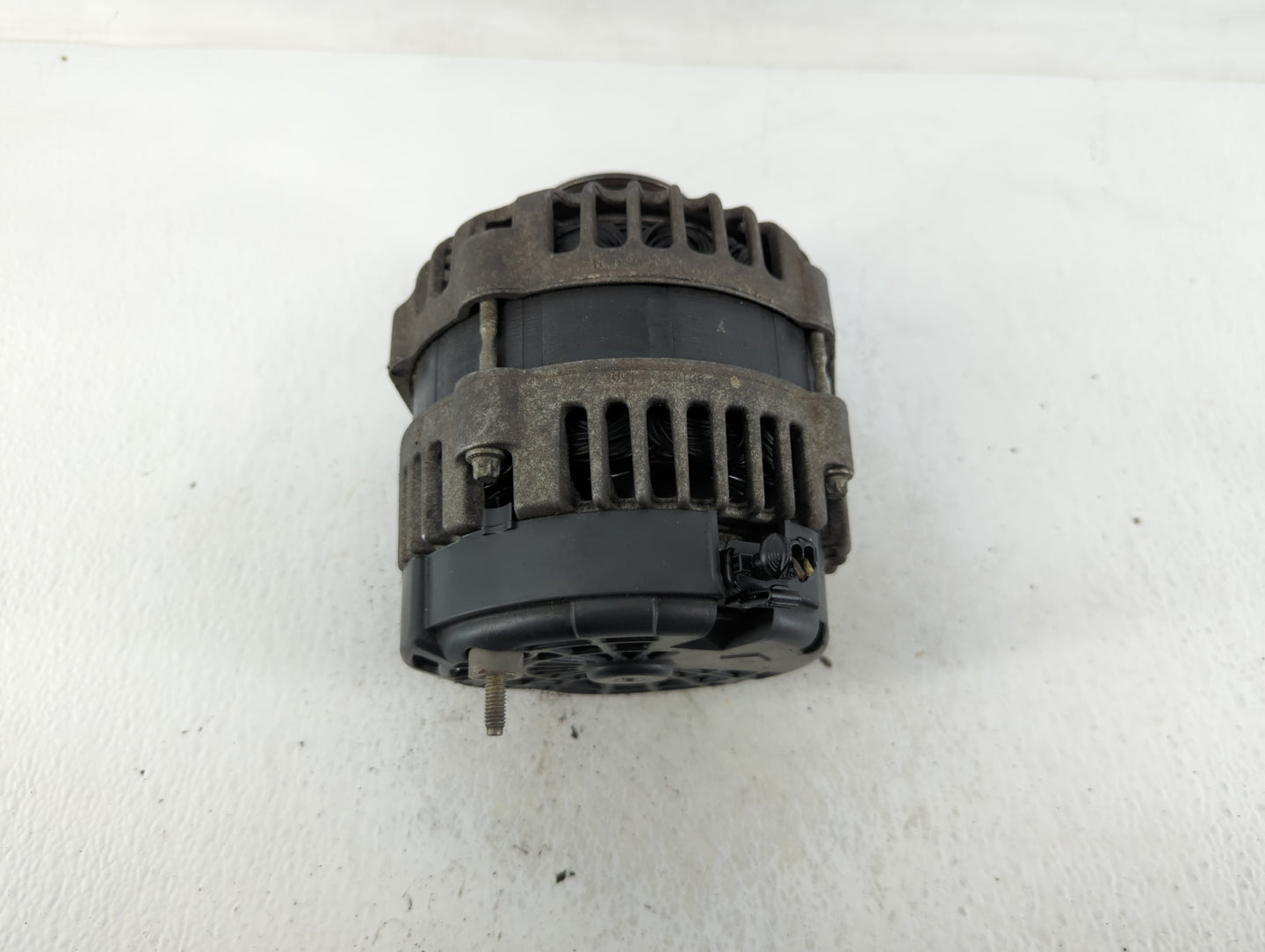 2007-2013 Chevrolet Silverado 1500 Alternator Replacement Generator Charging Assembly Engine OEM Fits OEM Used Auto Parts - 