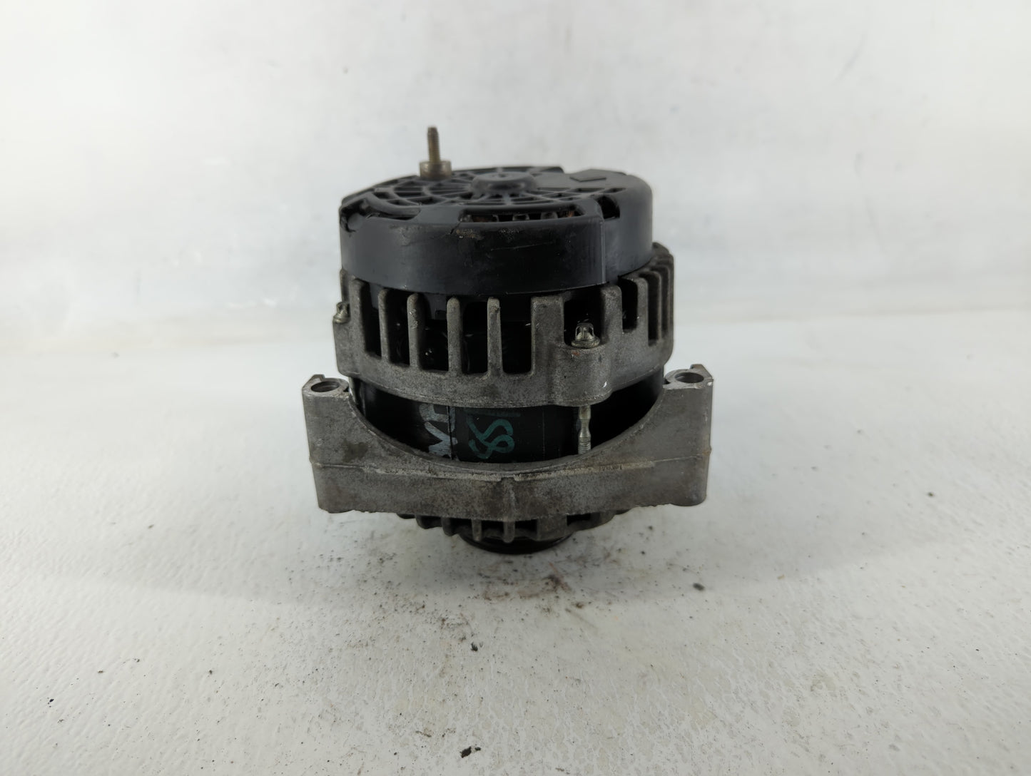 2007-2013 Chevrolet Silverado 1500 Alternator Replacement Generator Charging Assembly Engine OEM Fits OEM Used Auto Parts - 