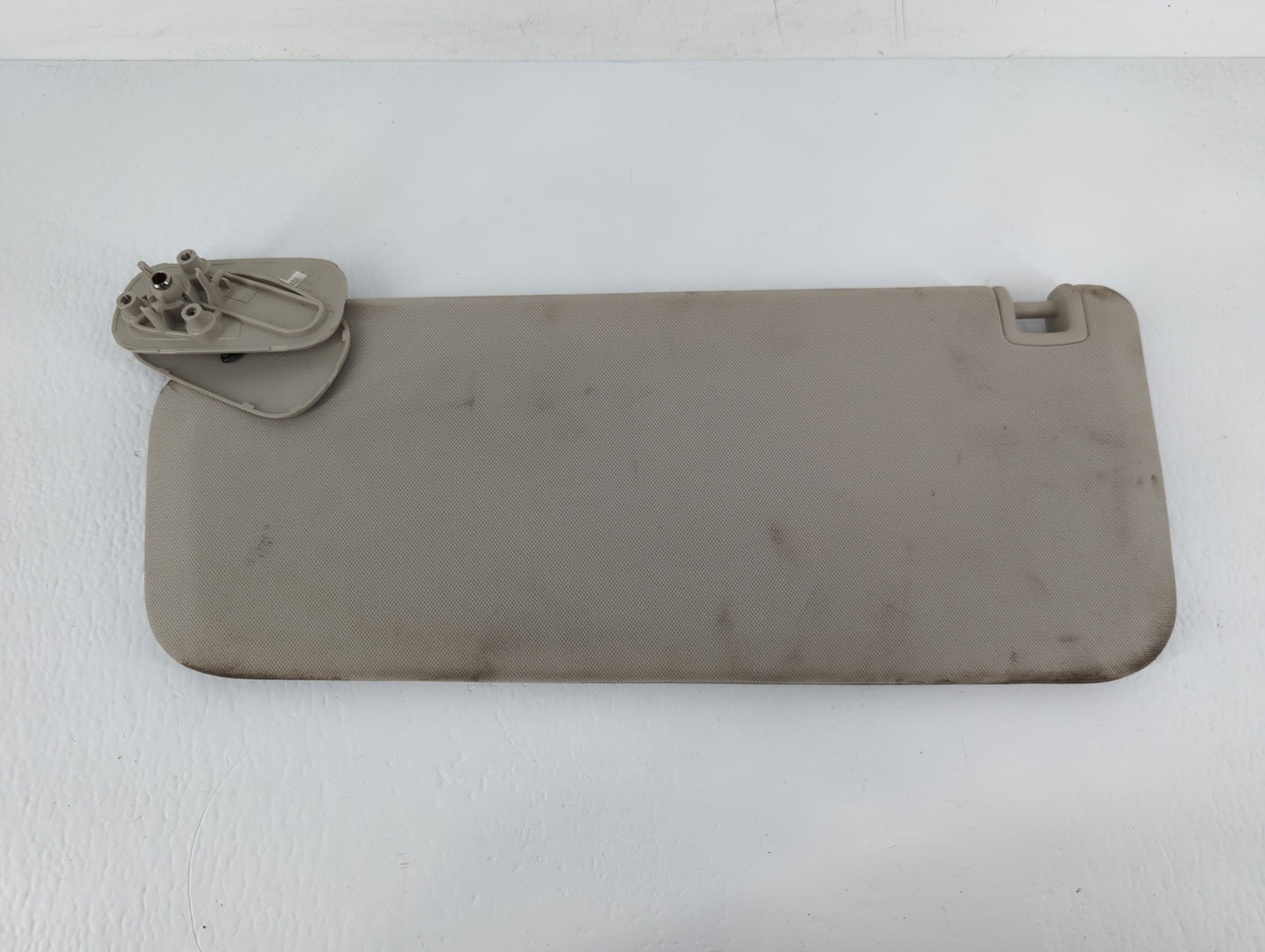 2007-2013 Chevrolet Silverado 1500 Sun Visor Shade Replacement Passenger Right Mirror Fits OEM Used Auto Parts - Oemusedauto