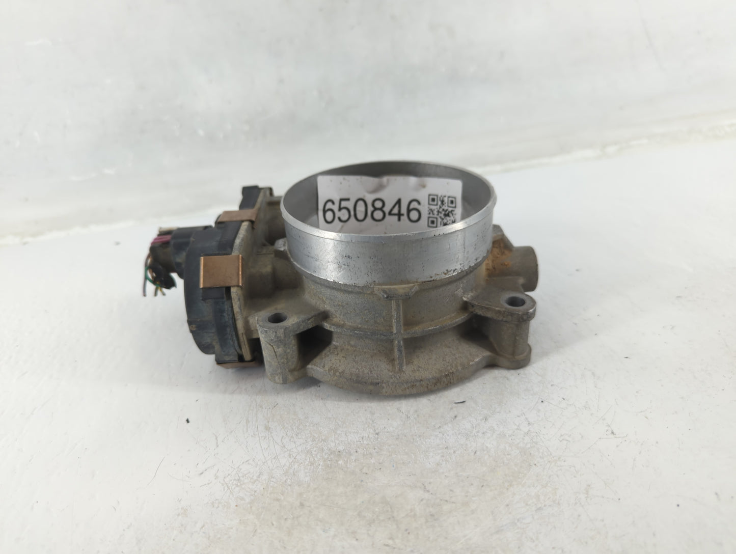 2009-2013 Chevrolet Silverado 1500 Throttle Body P/N:RME873C9992 Fits Fits 2009 2010 2011 2012 2013 2014 2015 OEM Used Auto 