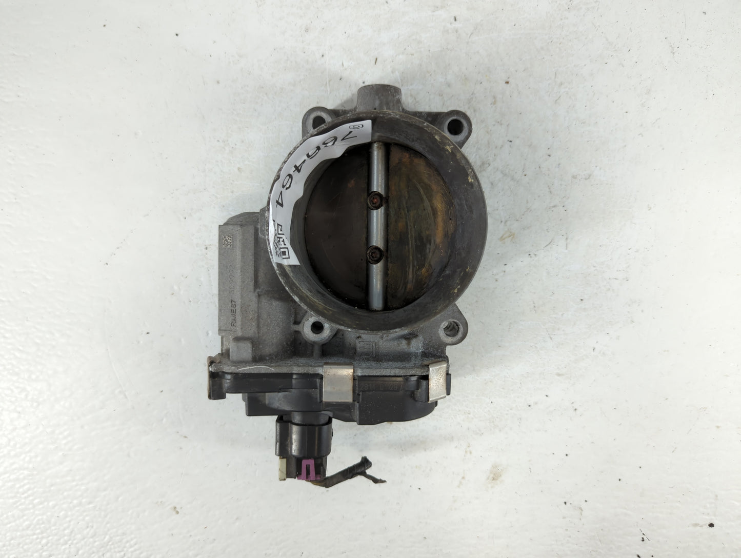 2009-2013 Chevrolet Silverado 1500 Throttle Body P/N:RME87-3C9992 Fits Fits 2009 2010 2011 2012 2013 2014 2015 OEM Used Auto