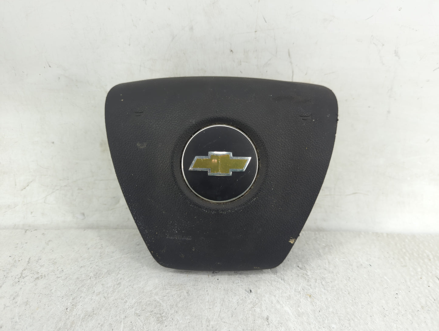 2013 Chevrolet Silverado 1500 Air Bag Driver Left Steering Wheel Mounted - Oemusedautoparts1.com
