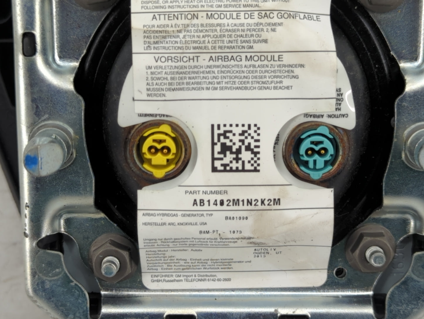 2013 Chevrolet Silverado 1500 Air Bag Driver Left Steering Wheel Mounted - Oemusedautoparts1.com