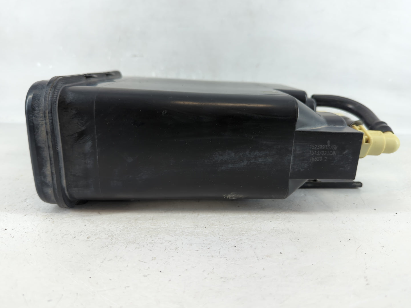 2013 Chevrolet Silverado 1500 Fuel Vapor Charcoal Canister 913719 - Oemusedautoparts1.com