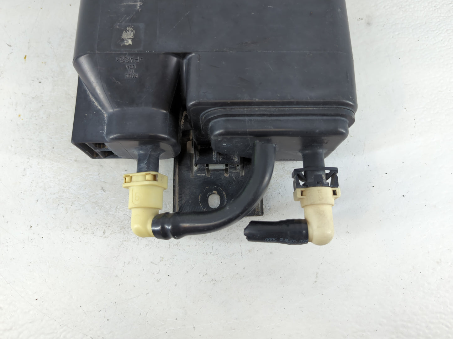 2013 Chevrolet Silverado 1500 Fuel Vapor Charcoal Canister 913719 - Oemusedautoparts1.com