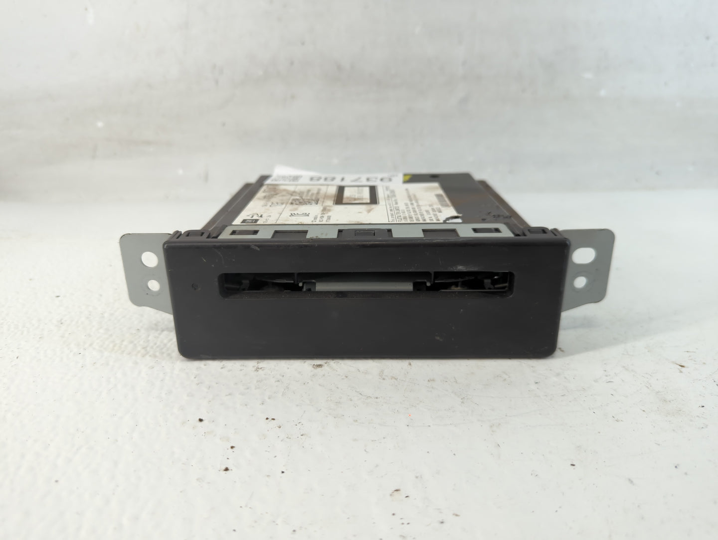 2007-2013 Chevrolet Silverado 1500 Radio AM FM Cd Player Receiver Replacement P/N:13590747 Fits OEM Used Auto Parts - Oemuse