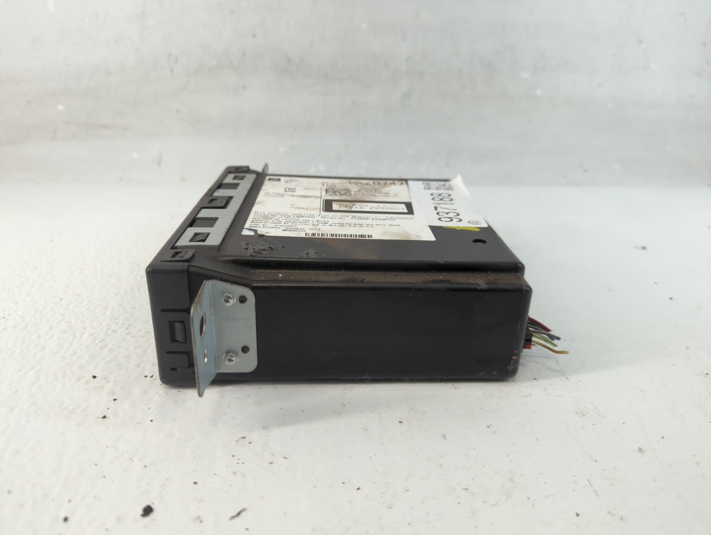 2007-2013 Chevrolet Silverado 1500 Radio AM FM Cd Player Receiver Replacement P/N:13590747 Fits OEM Used Auto Parts - Oemuse