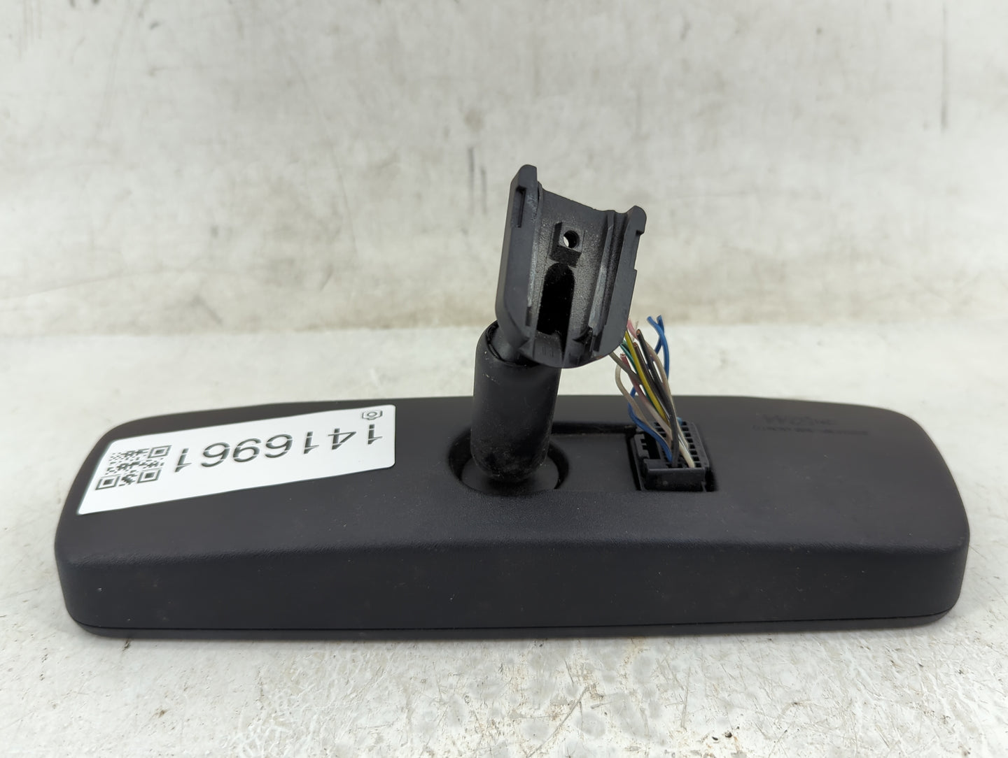 2009-2014 Chevrolet Silverado 2500 Interior Rear View Mirror Replacement OEM P/N:22915244 Fits OEM Used Auto Parts - Oemused