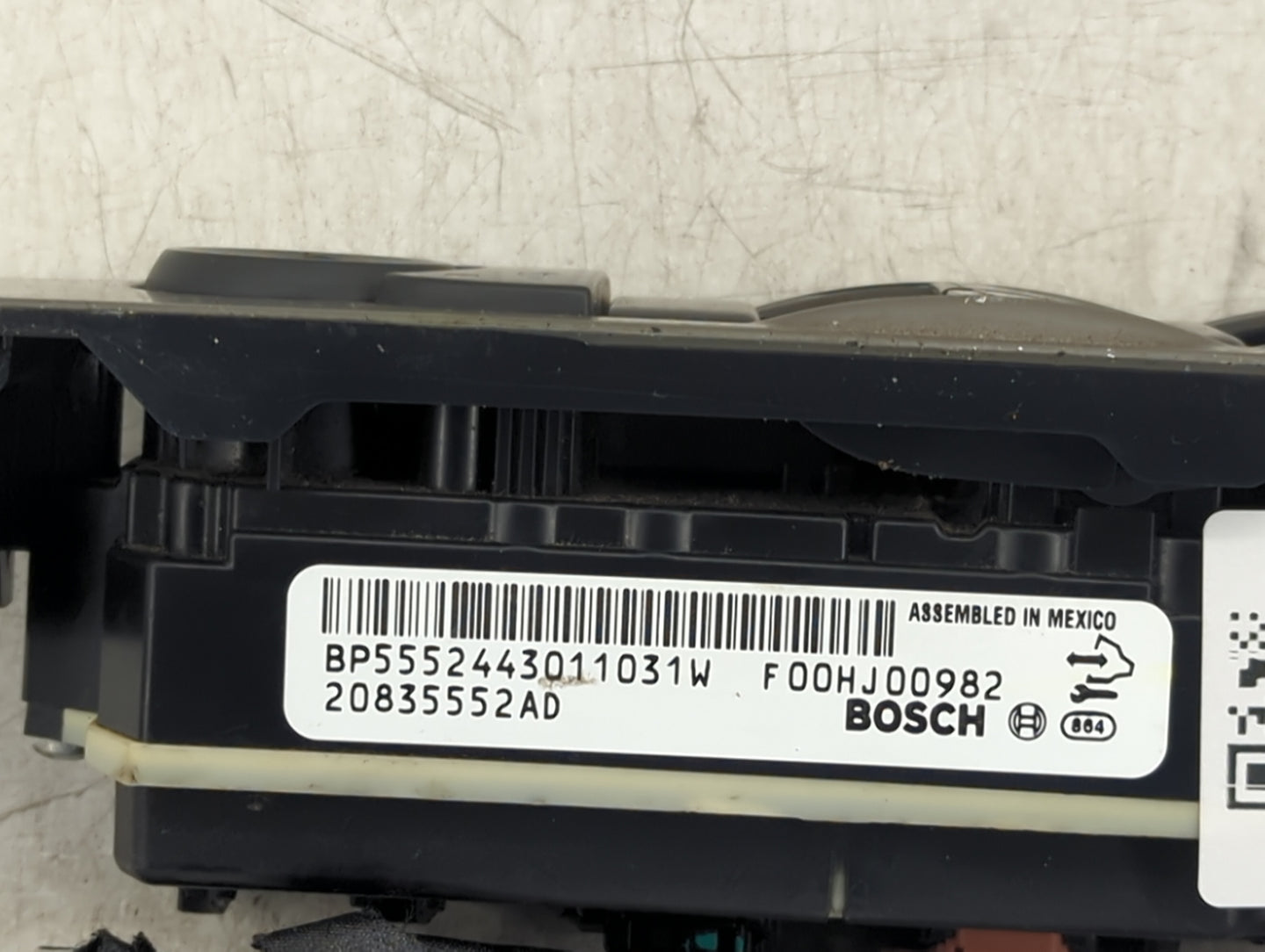2013 Chevrolet Silverado 2500 Master Power Window Switch Replacement Driver Side Left P/N:20835552AD BP5552443011031W Fits O
