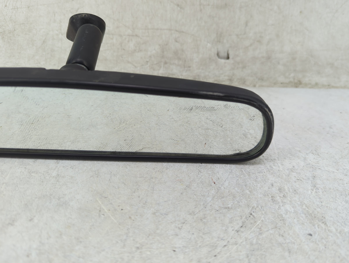 2013 Chevrolet Silverado 2500 Interior Rear View Mirror Replacement OEM P/N:011084 Fits OEM Used Auto Parts - Oemusedautopar