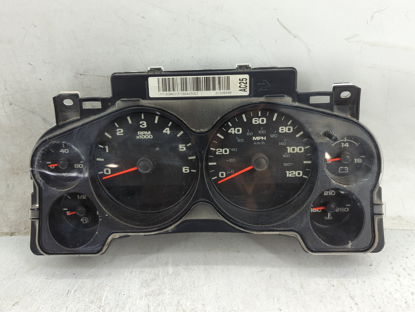 2008-2009 Chevrolet Silverado 2500 Instrument Cluster Speedometer Gauges P/N:22838399 28330570 Miles: Fits OEM Used Auto Par